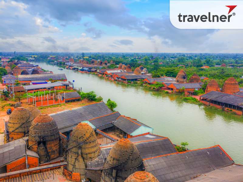 Cruise down the Mekong