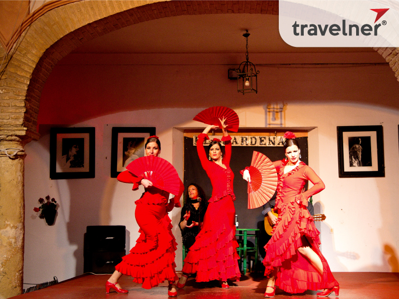 Flamenco dancers and singers performing at Tablao El Cardenal Flamenco Show