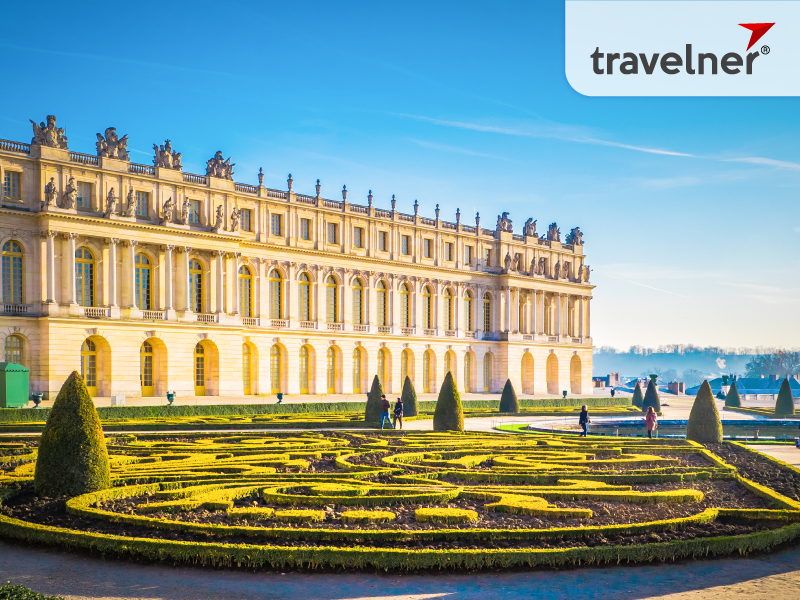 The Palace of Versailles combines classical beauty with power The Palace of Versailles combines classical beauty with power