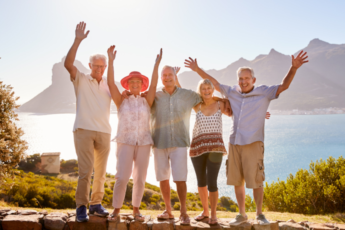 Cestovní pojištění pro seniory - Vaše jízdenka na bezpečný výlet Travel insurance for seniors - Your Ticket to Secure Trip