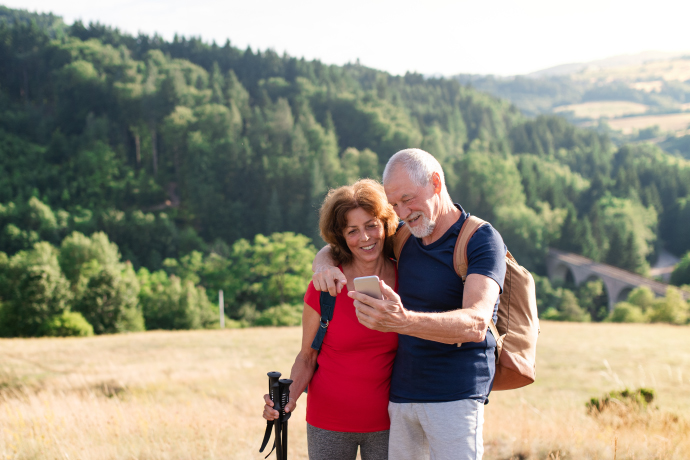 Roční cestovní pojištění je skvělou volbou pro časté cestovatele. Annual travel insurance is an excellent option for frequent travelers.