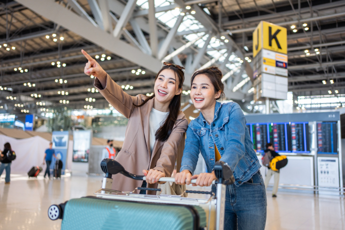 Dlouhodobé cestování může být stresující, ale dlouhodobé cestovní pojištění vám dodá sebevědomí. Long-term travel can be stressful, but having long-term travel insurance gives you confidence.