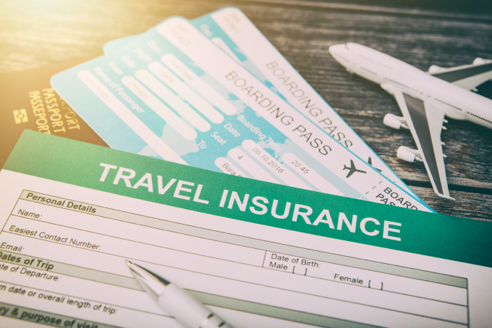 El seguro de viajes de negocios es una salvaguarda para protegerlo. Business travel insurance is a safeguard to protect you.