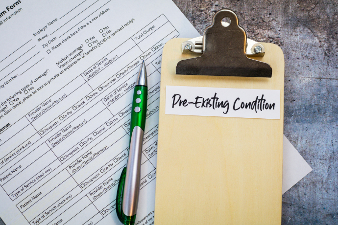 Je důležité přemýšlet o pojistných plánech, které poskytují pokrytí již existujících podmínek, které máte. It's important to think about insurance plans that provide coverage for pre-existing conditions you have.