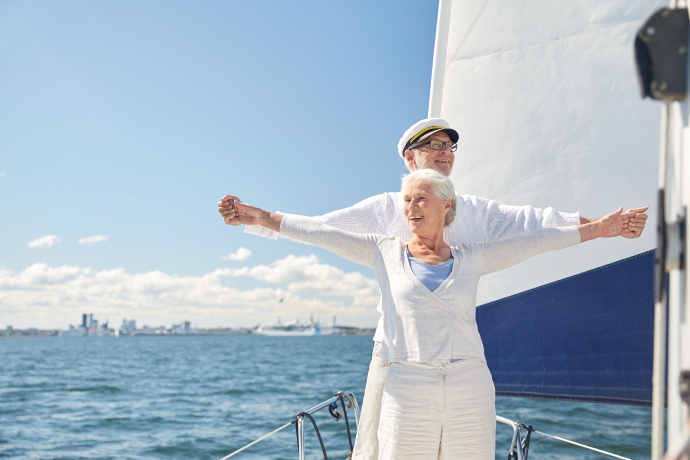 Cestovní pojištění poskytuje seniorům záchrannou síť Having travel insurance provides a safety net for seniors