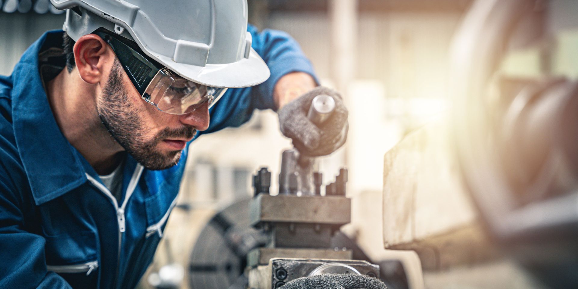 Manual Labour Travel Insurance Protecting Your Work Abroad