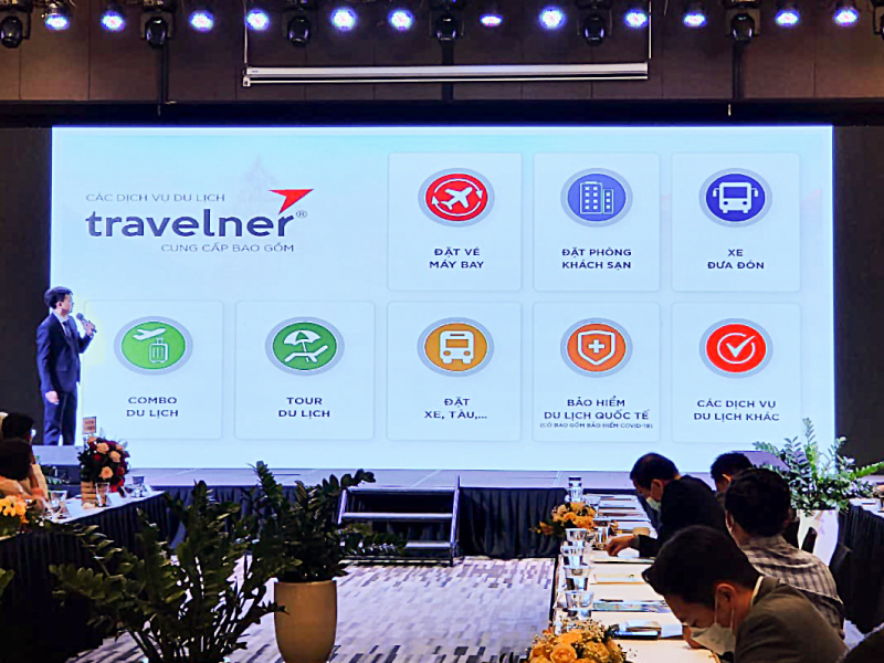 Travelner CEO - Mr. Jimmy Lee - at the seminar Impressive Vietnam 